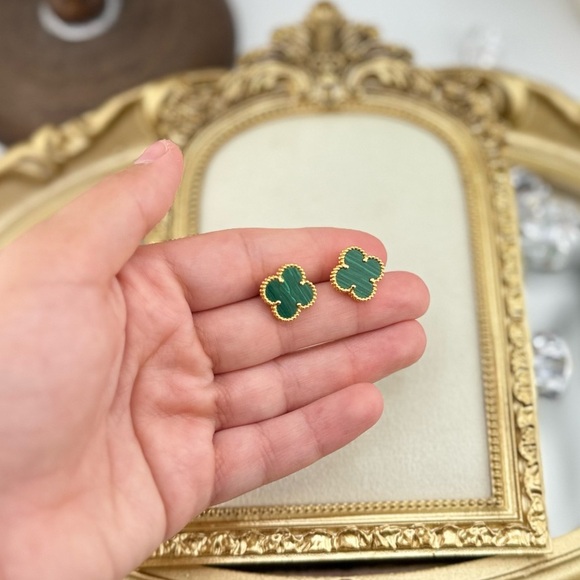 Lucky Alhambra Clover Gold Plated Sterling Silver Earrings with Logo - Picture 3 of 12